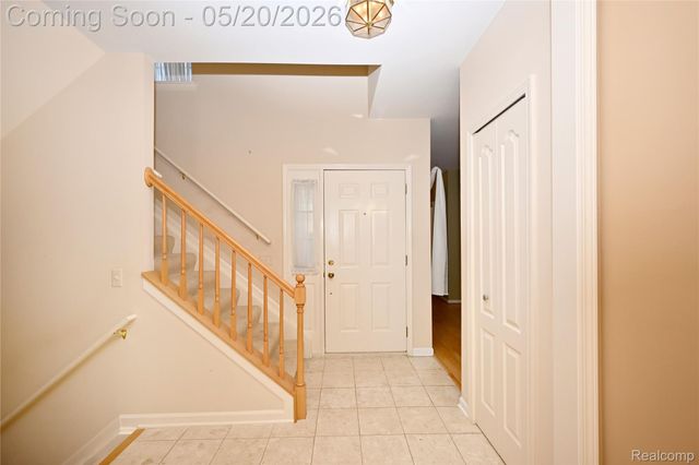 1146 Fairways Boulevard 23, Troy, MI 48085
