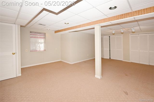 1146 Fairways Boulevard 23, Troy, MI 48085