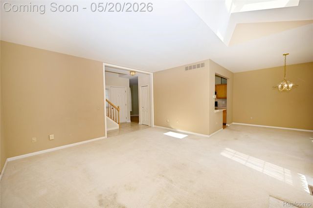 1146 Fairways Boulevard 23, Troy, MI 48085