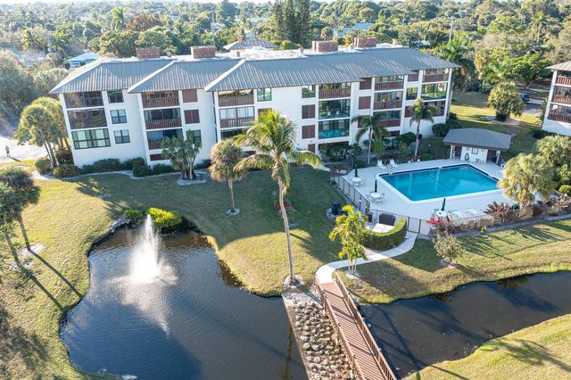 162 SE Saint Lucie Boulevard B403, Stuart, FL 34996