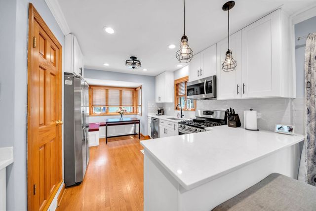 10805 S Drake Avenue, Chicago, IL 60655