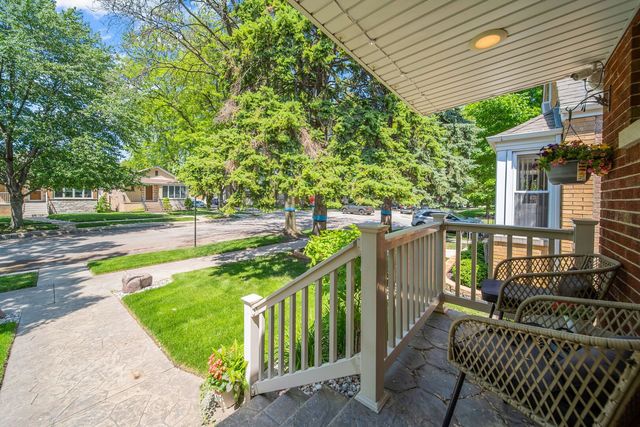 10805 S Drake Avenue, Chicago, IL 60655