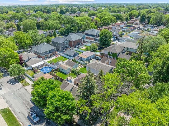 10805 S Drake Avenue, Chicago, IL 60655