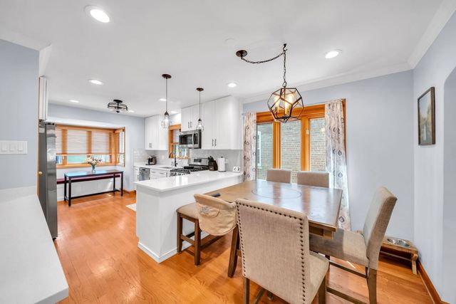 10805 S Drake Avenue, Chicago, IL 60655