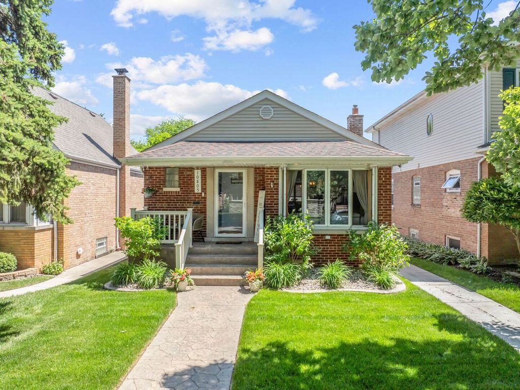 10805 S Drake Avenue, Chicago, IL 60655