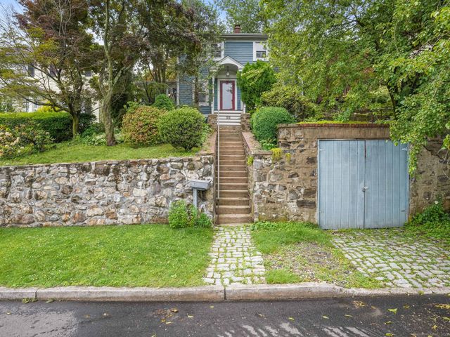 58 Riverdale Avenue, Greenwich, CT 06831
