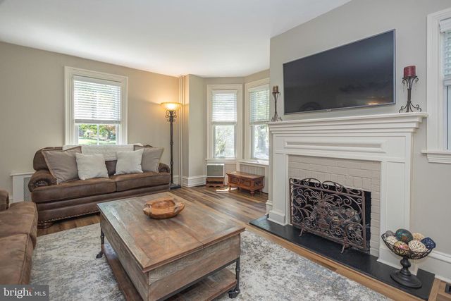 144 BEULAH RD, Doylestown, PA 18901