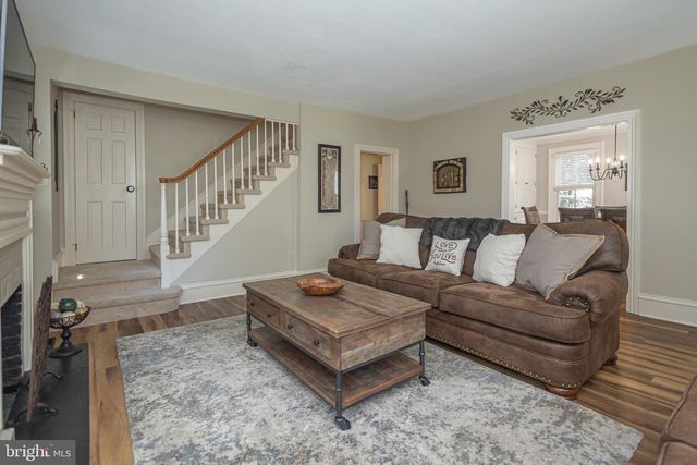 144 BEULAH RD, Doylestown, PA 18901