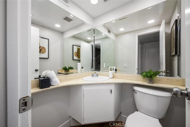 4228 Paseo De Oro, Cypress, CA 90630