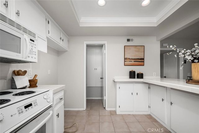 4228 Paseo De Oro, Cypress, CA 90630