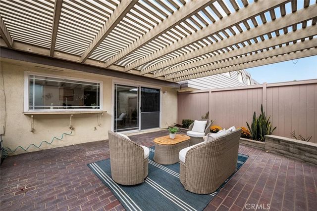 4228 Paseo De Oro, Cypress, CA 90630