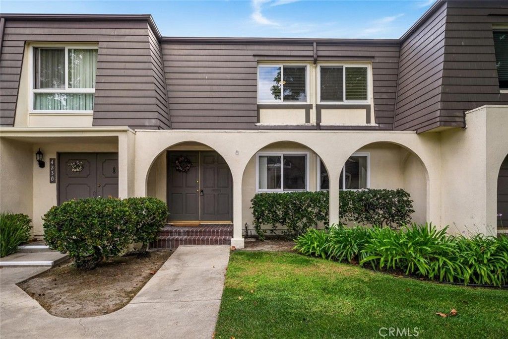 4228 Paseo De Oro, Cypress, CA 90630