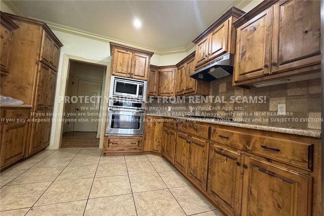 1201 SW Westbury Place, Bentonville, AR 72713