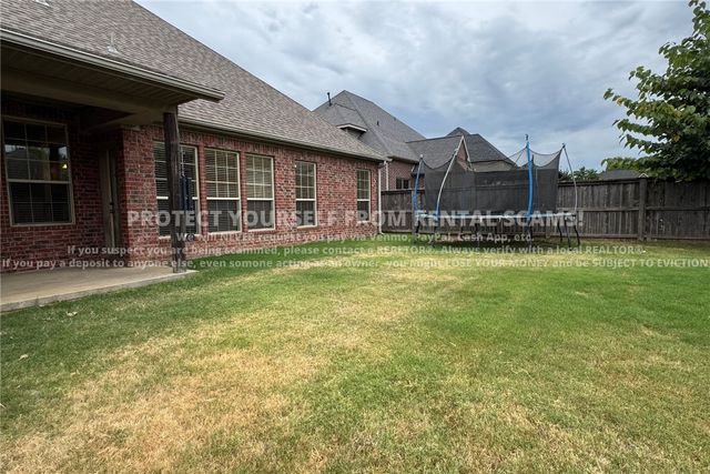 1201 SW Westbury Place, Bentonville, AR 72713