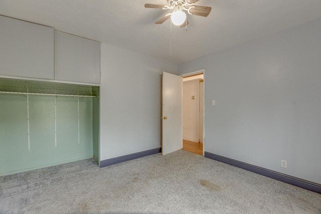 1570 E 26th St, Merced, CA 95340