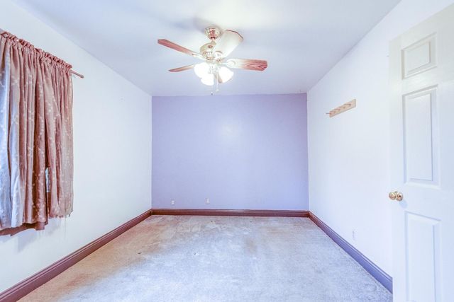 1570 E 26th St, Merced, CA 95340