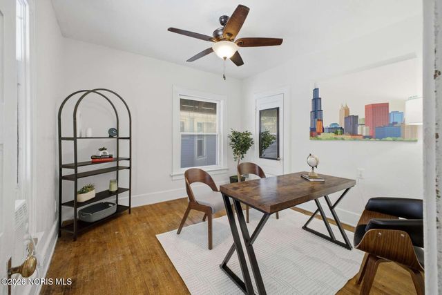 2410 Lawrence Avenue, Toledo, OH 43620