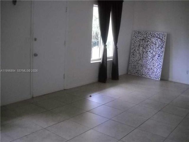 1040 92 ST 3, Bay Harbor Islands, FL 33154