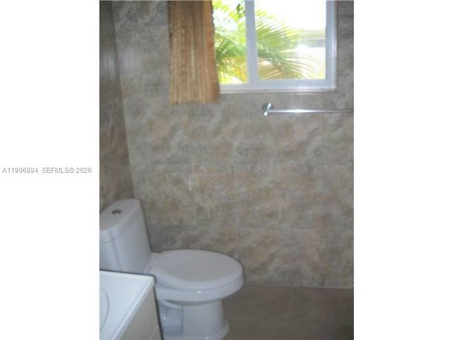 1040 92 ST 3, Bay Harbor Islands, FL 33154