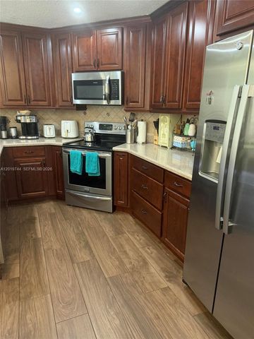 1481 NW 104th Ave, Plantation, FL 33322