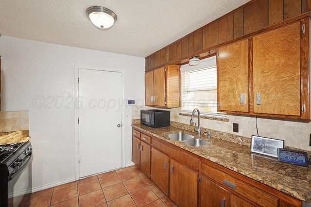 1727 Jennifer Street, Amarillo, TX 79107