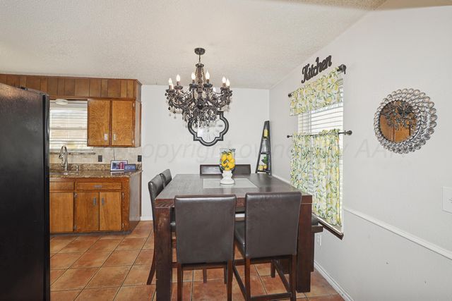 1727 Jennifer Street, Amarillo, TX 79107