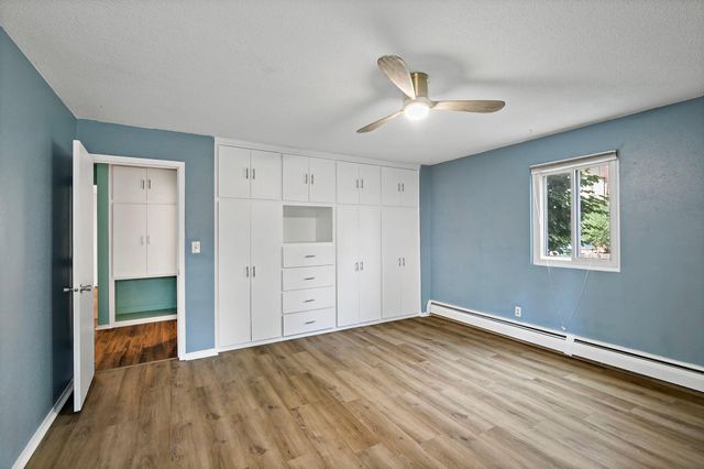 7318 W 22nd Street 111, Saint Louis Park, MN 55426