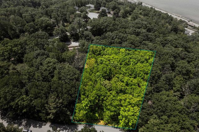 4513 Weathering Heights Road, Traverse City, MI 49686