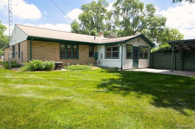 215 White Street, Imlay City, MI 48444