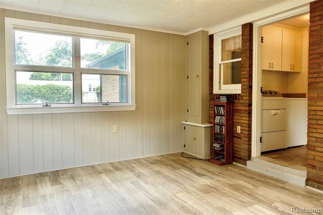 215 White Street, Imlay City, MI 48444