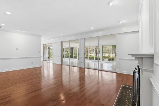 6307 SW 35TH WAY, Gainesville, FL 32608