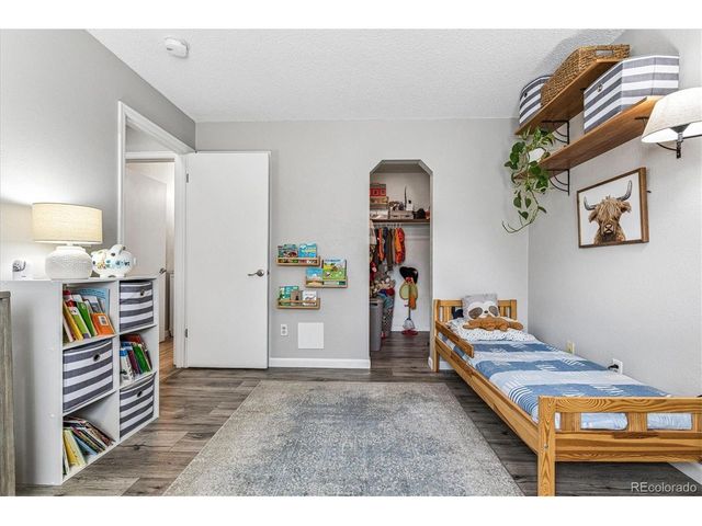 17893 E Columbia Ave, Aurora, CO 80013