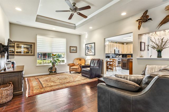 1910 Maplewood Drive, Weatherford, TX 76087