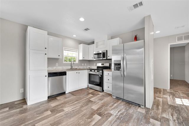 5732 WINDSONG LANE, Lakeland, FL 33811