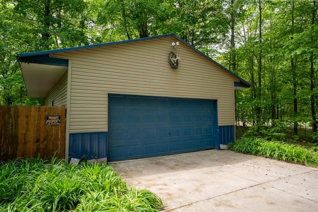 4658 W Fern Glen, Fremont, MI 49412