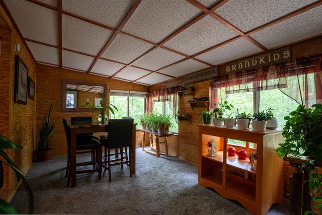 4658 W Fern Glen, Fremont, MI 49412