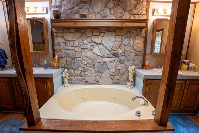 4658 W Fern Glen, Fremont, MI 49412