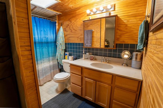 4658 W Fern Glen, Fremont, MI 49412