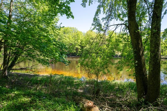 4658 W Fern Glen, Fremont, MI 49412
