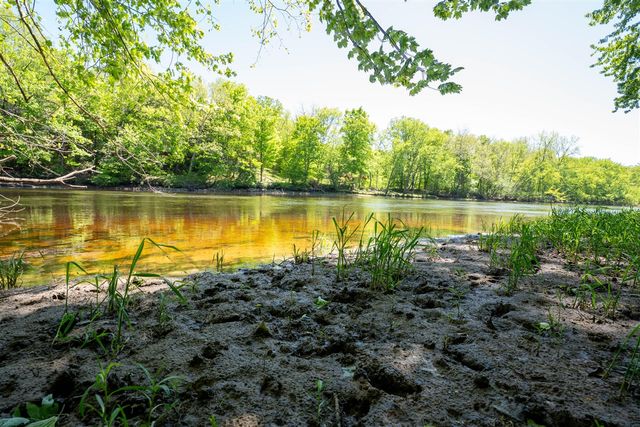 4658 W Fern Glen, Fremont, MI 49412