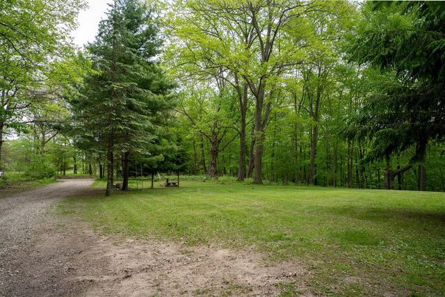 4658 W Fern Glen, Fremont, MI 49412