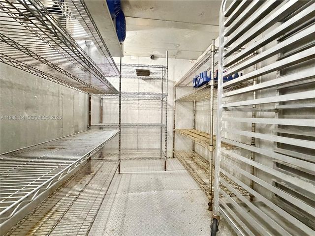 4273 NW 41ST ST, Doral, FL 33178