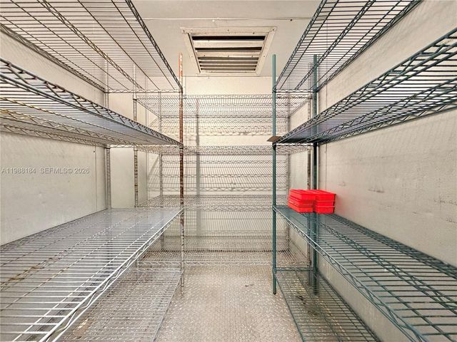 4273 NW 41ST ST, Doral, FL 33178