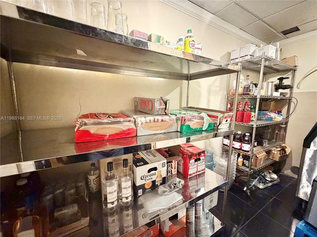 4273 NW 41ST ST, Doral, FL 33178