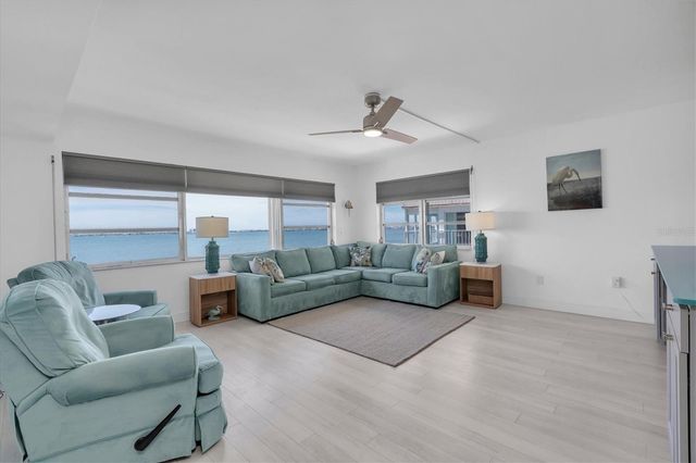 6020 SHORE BOULEVARD S 412, Gulfport, FL 33707