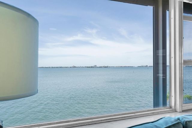 6020 SHORE BOULEVARD S 412, Gulfport, FL 33707