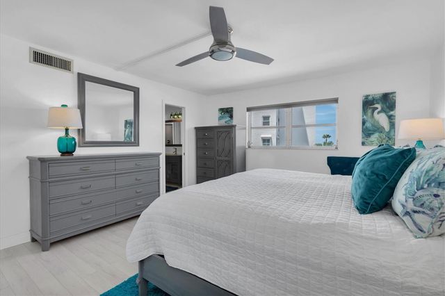 6020 SHORE BOULEVARD S 412, Gulfport, FL 33707