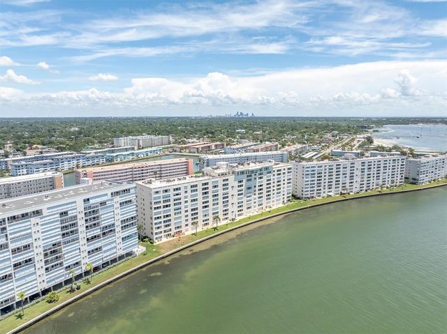 6020 SHORE BOULEVARD S 412, Gulfport, FL 33707