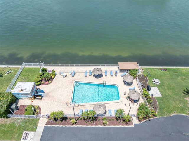 6020 SHORE BOULEVARD S 412, Gulfport, FL 33707