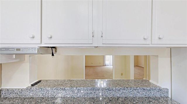 2214 Shadow Valley Road E, High Point, NC 27265
